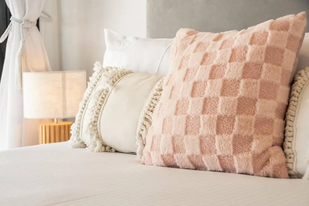 Διαμέρισμα Sophie'S Place Relaunch - Luxury Penthouse Μπάιρον Μπέι