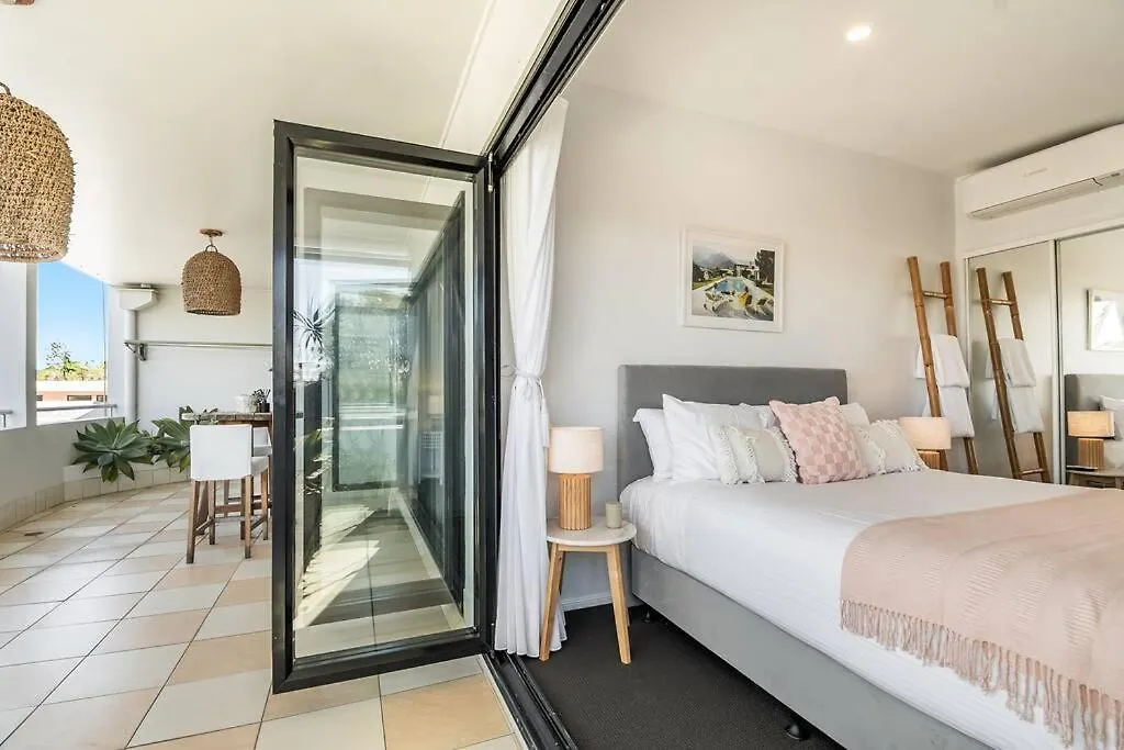 Sophie'S Place Relaunch - Luxury Penthouse Μπάιρον Μπέι