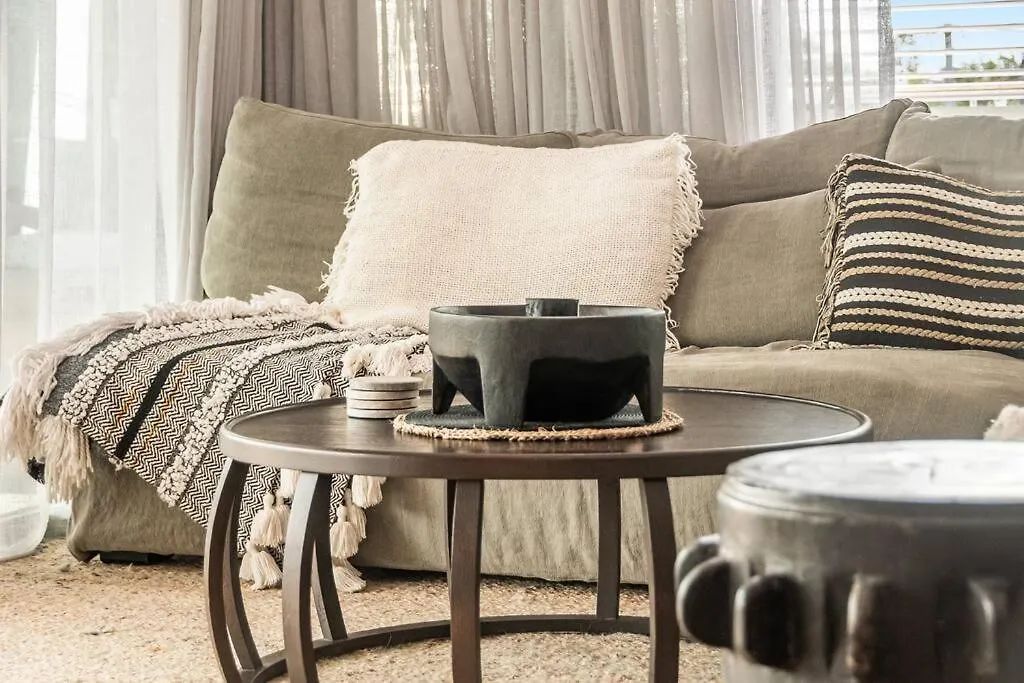 Sophie'S Place Relaunch - Luxury Penthouse Μπάιρον Μπέι